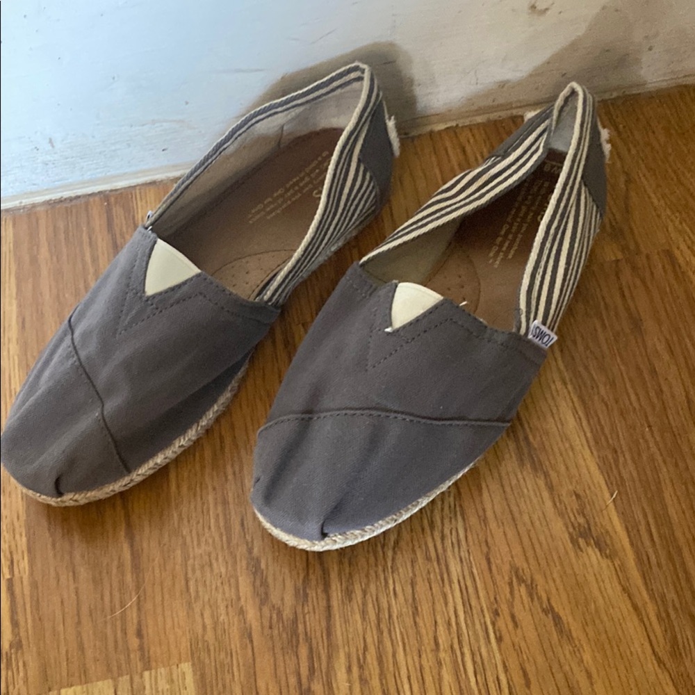Toms Black and Tan Striped Espadrilles 9W